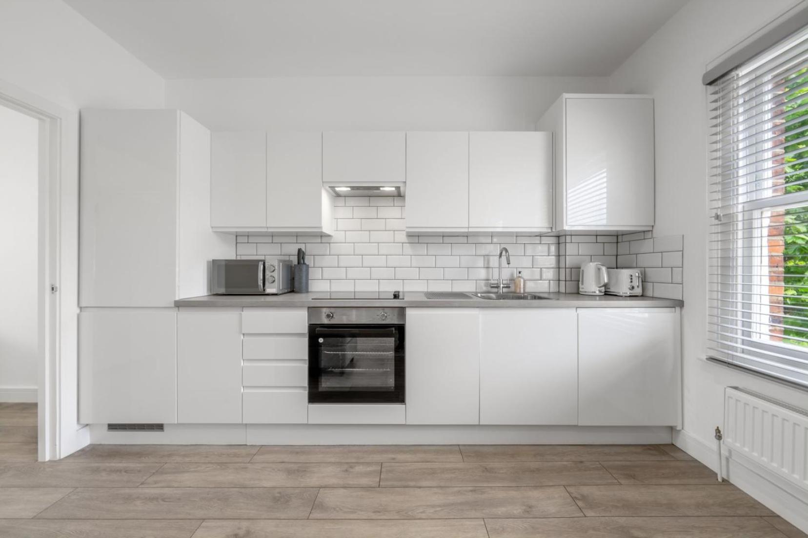 Modern Split Level 2Br Spacious Apt Maida Vale Лондон Экстерьер фото