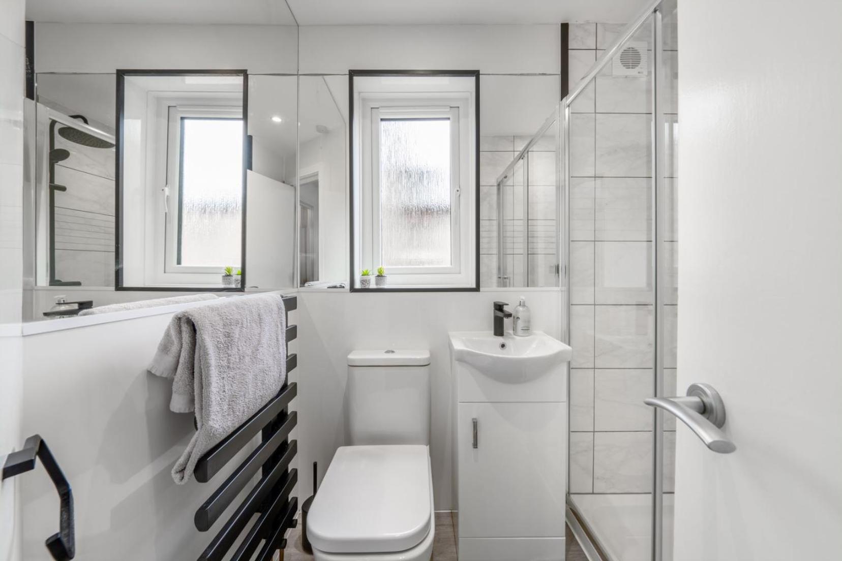 Modern Split Level 2Br Spacious Apt Maida Vale Лондон Экстерьер фото
